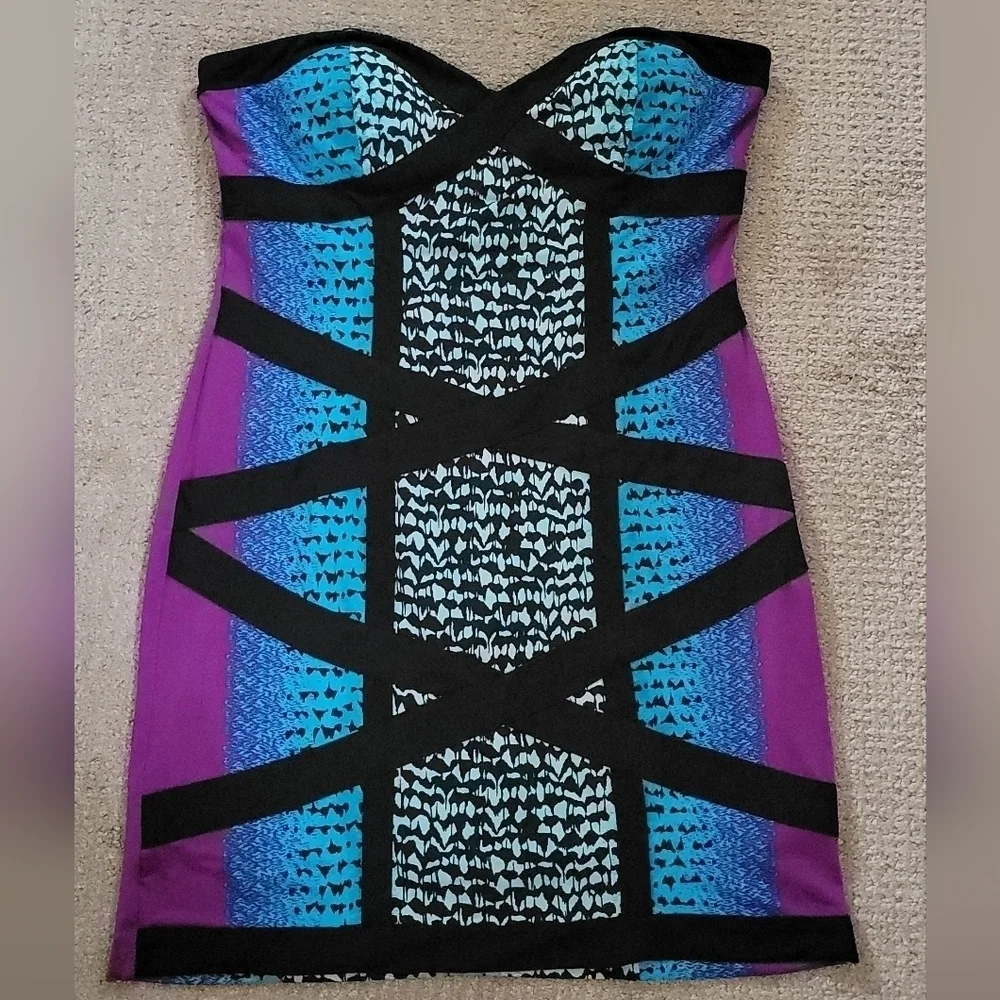 Rampage Vibrant Multi Color Strapless Lined Party Dress - Picture 4 of 14